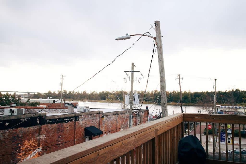 Riverwalk 118 - River & Battleship Views Wilmington Bagian luar foto
